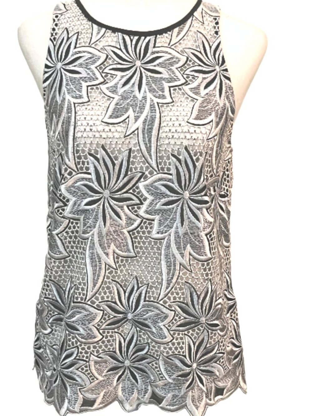 Intermix Silver & Black Floral Embroidered Open Knit Tank Top Size Petite